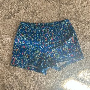 Fleo size small high waist workout shorts